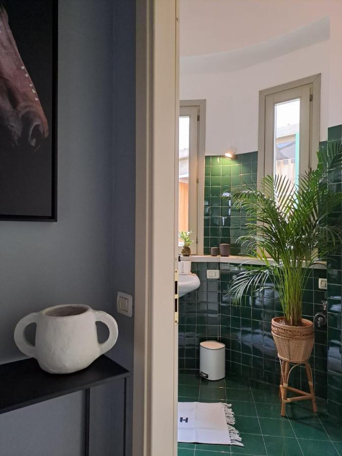 Pontida 27 Bed & Breakfast Bergamo Bagian luar foto